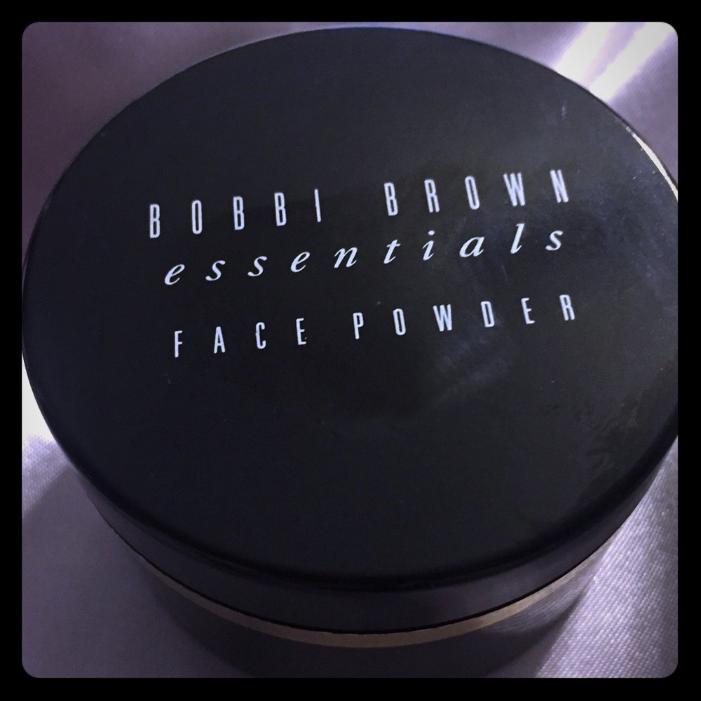 BOBBI BROWN Face Powder PALE YELLOW